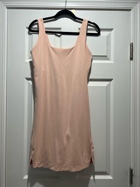 Old Navy Active Powersoft Tank Top in Light Blush
